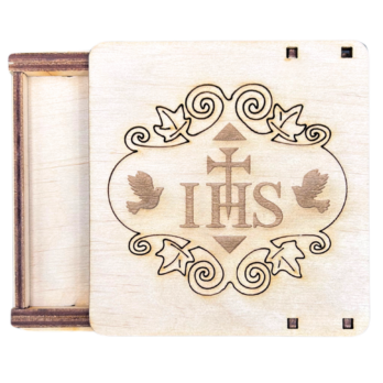 DREWNIANE PUDEŁKO KOMUNIJNE PREZENT GOŁĄBKI NA UPOMINEK PIENIĄDZE KOMUNIA